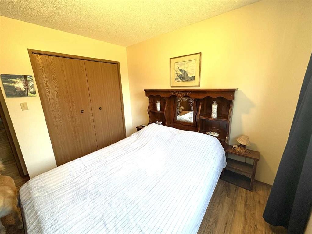 42567 Highway 856, Rural Flagstaff County, AB - Indoor Photo Showing Bedroom