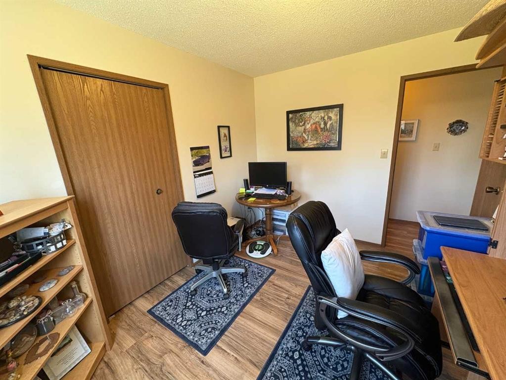42567 Highway 856, Rural Flagstaff County, AB - Indoor Photo Showing Office