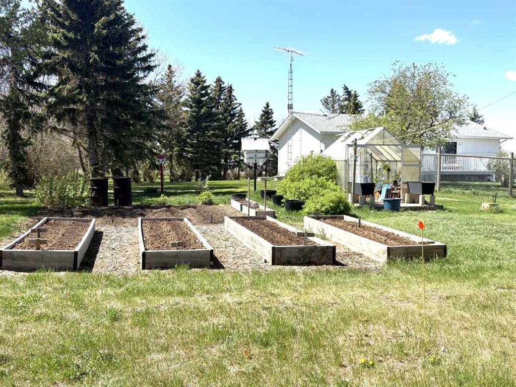 42567 Highway 856, Rural Flagstaff County, AB - Outdoor