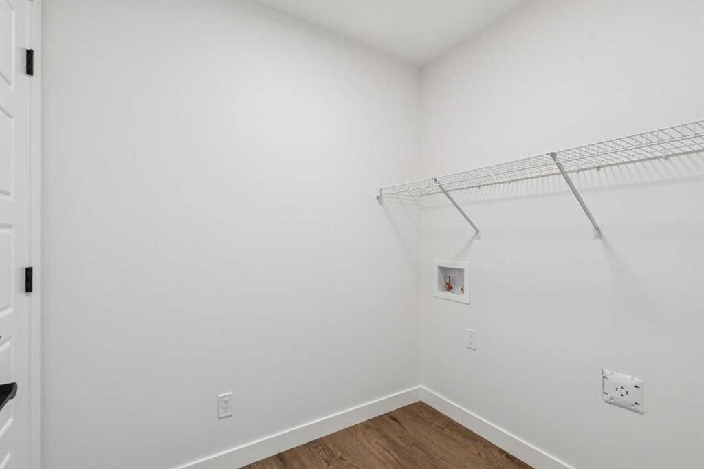 73 Sora Gate Se, Calgary, AB - Indoor With Storage