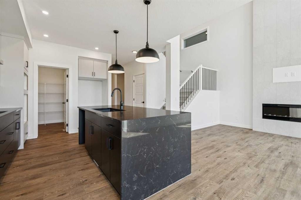 73 Sora Gate Se, Calgary, AB - Indoor Photo Showing Kitchen With Upgraded Kitchen