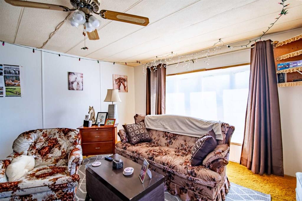 8 52 Street, Bluffton, AB - Indoor