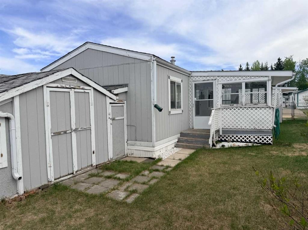 443-37543 England Way, Rural Red Deer County, AB