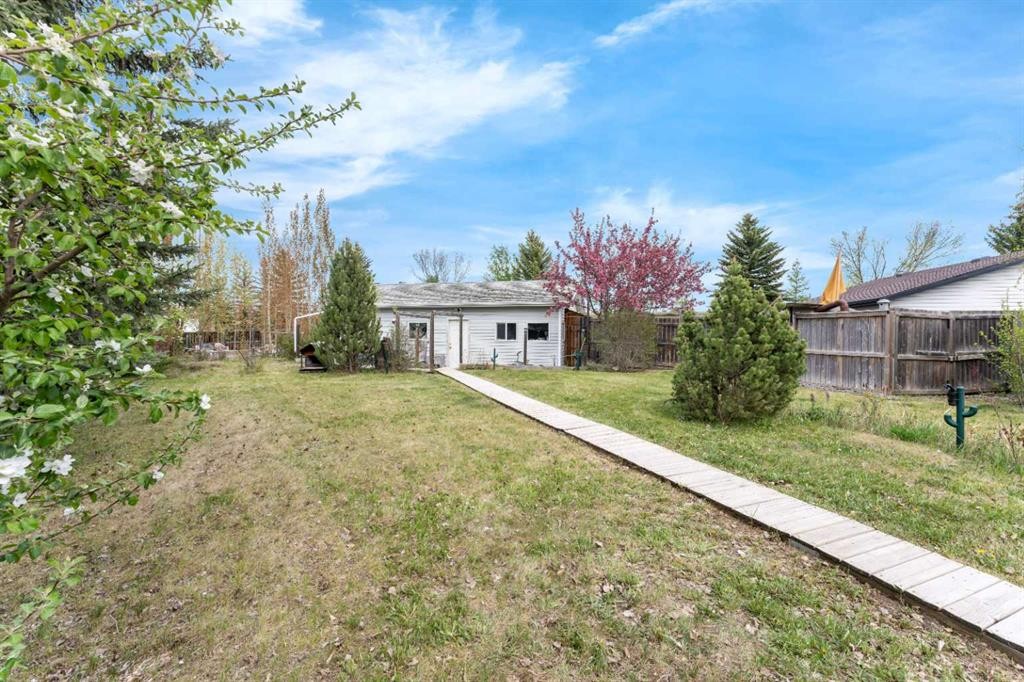 45 Durand Crescent, Red Deer, AB - Outdoor