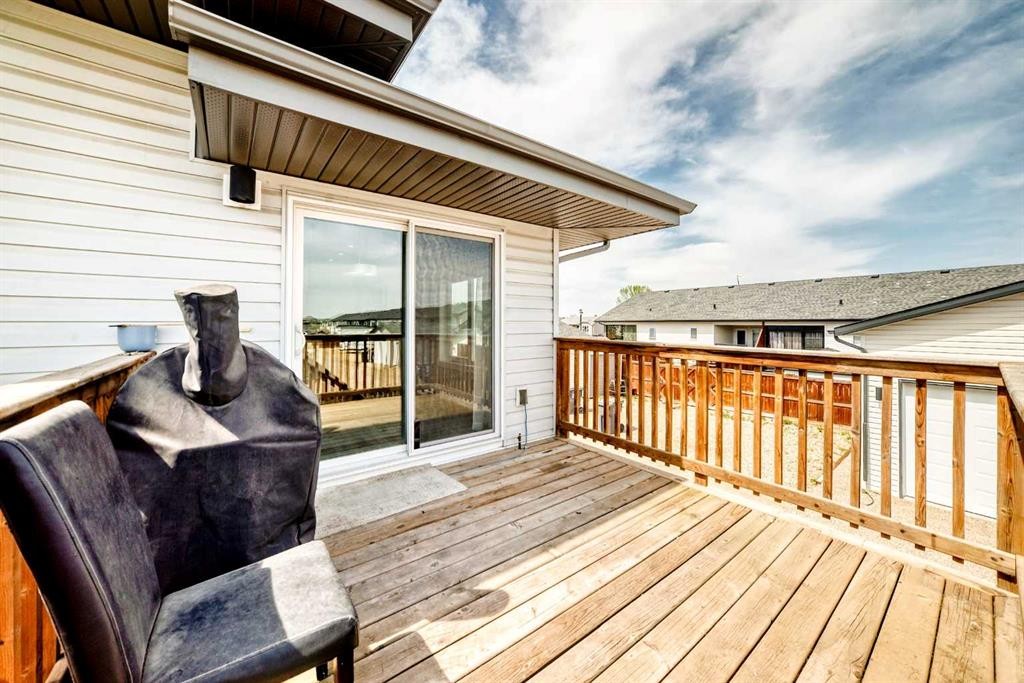 739 Cypress Lane, Springbrook, AB