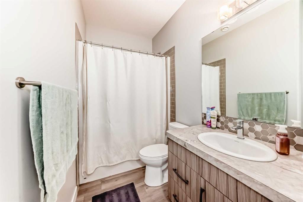 739 Cypress Lane, Springbrook, AB