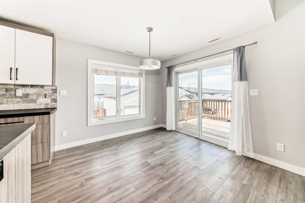 739 Cypress Lane, Springbrook, AB