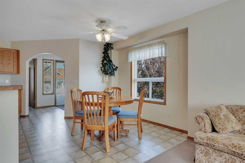 2 Janko Close, Red Deer, AB - Indoor Photo Showing Dining Room