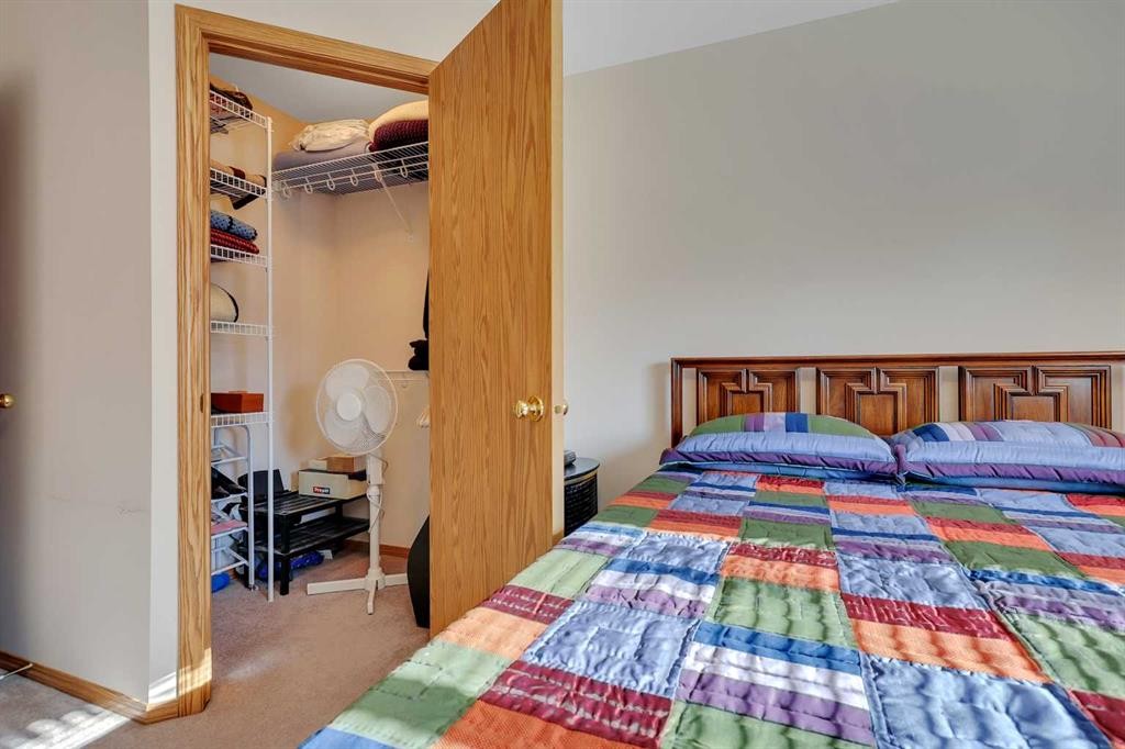 2 Janko Close, Red Deer, AB - Indoor Photo Showing Bedroom