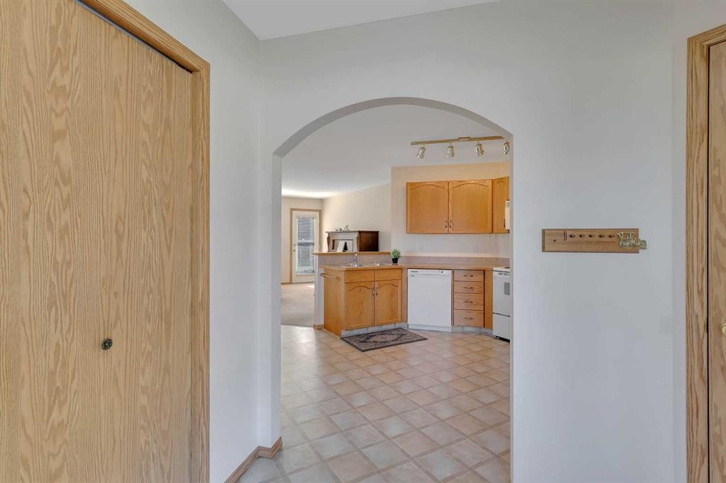 2 Janko Close, Red Deer, AB - Indoor