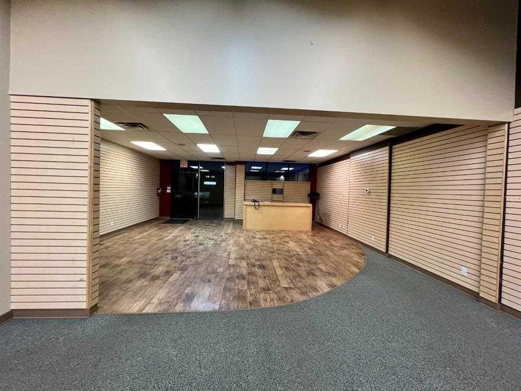 7875 48 Avenue, Red Deer, AB