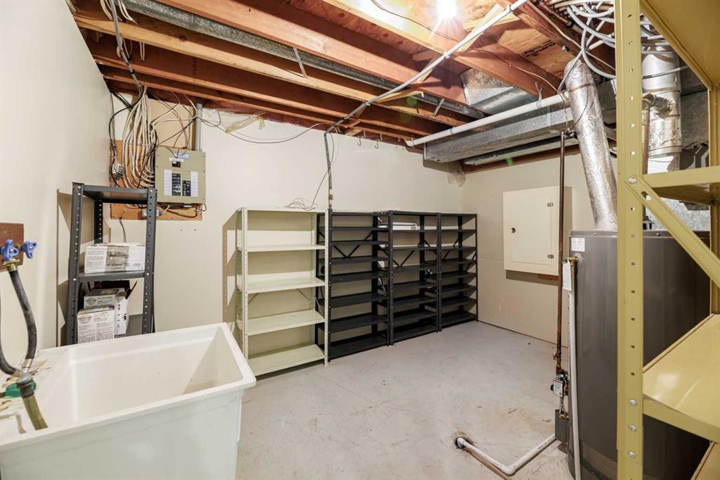 59-2816 Botterill Crescent, Red Deer, AB - Indoor Photo Showing Basement