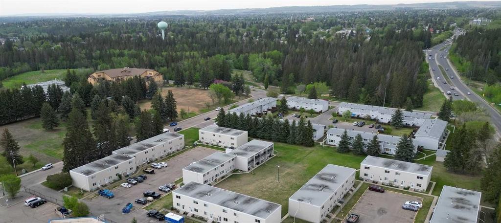 504-4719 33 Street, Red Deer, AB - Outdoor With View