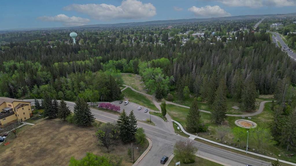 504-4719 33 Street, Red Deer, AB - Outdoor With View