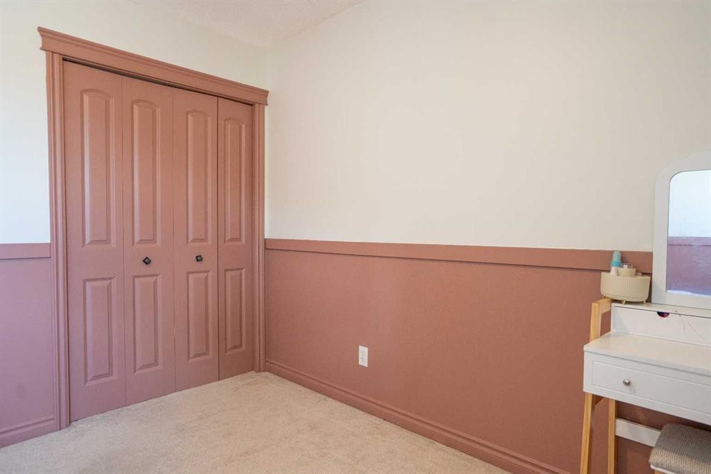 5333 55 Avenue, Bashaw, AB
