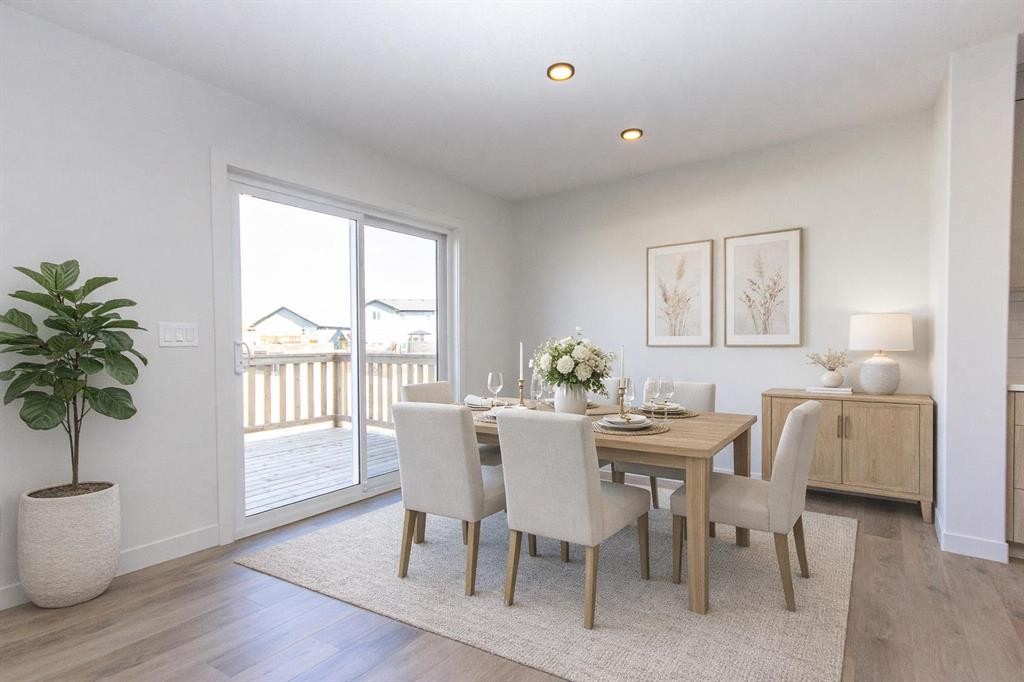 60 Trinity Street, Lacombe, AB - Indoor Photo Showing Dining Room