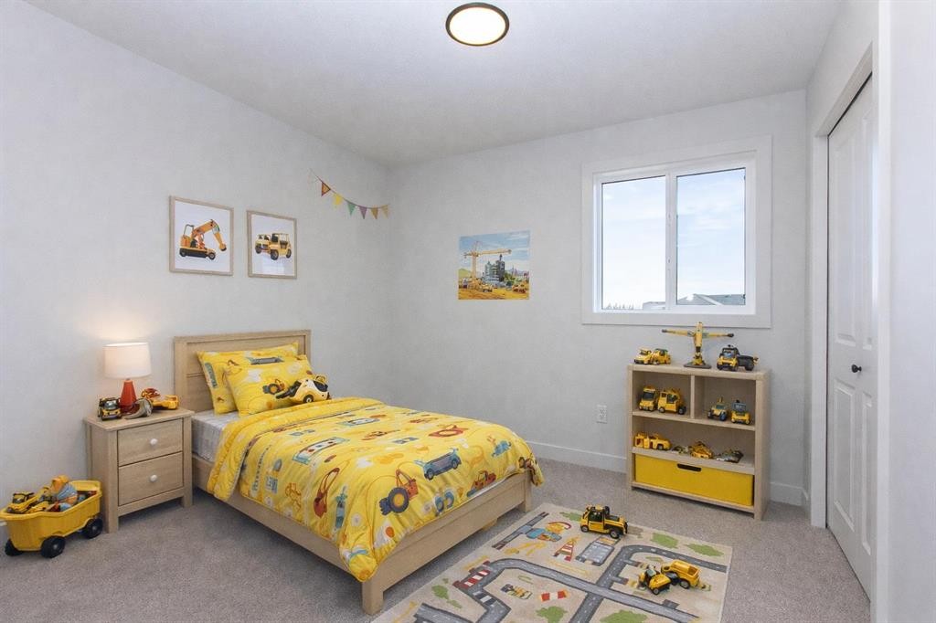 60 Trinity Street, Lacombe, AB - Indoor Photo Showing Bedroom