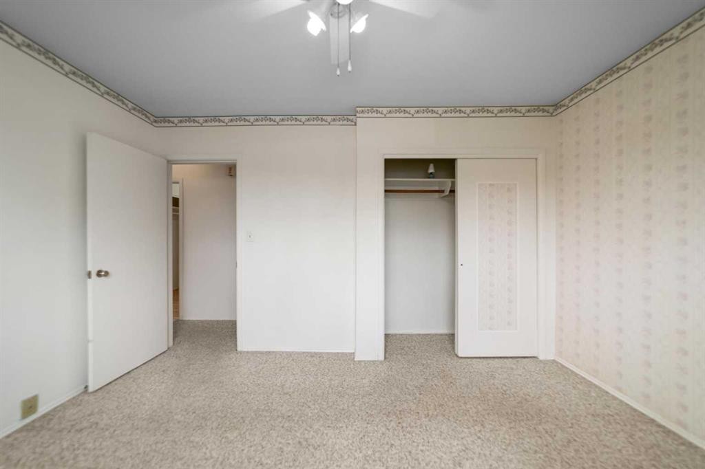 5805 48A Avenue, Camrose, AB - Indoor