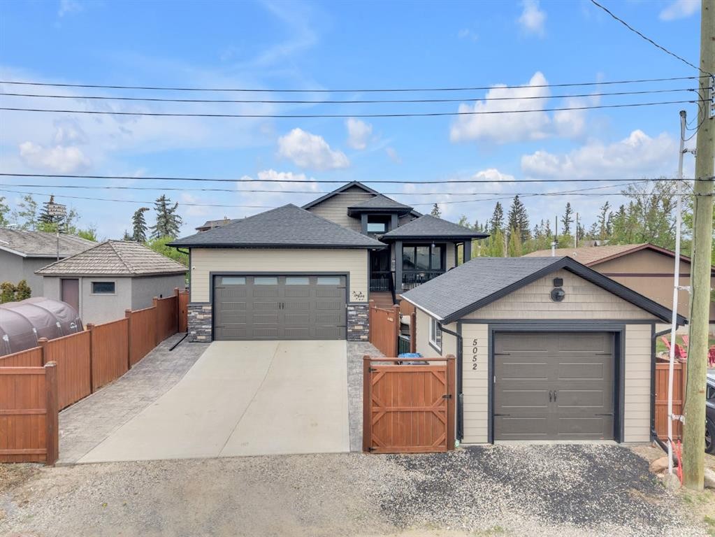 5052 Lakeshore Drive, Sylvan Lake, AB - Outdoor