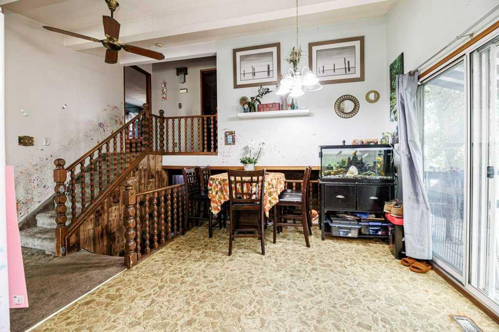 20 Goard Close, Red Deer, AB - Indoor Photo Showing Other Room
