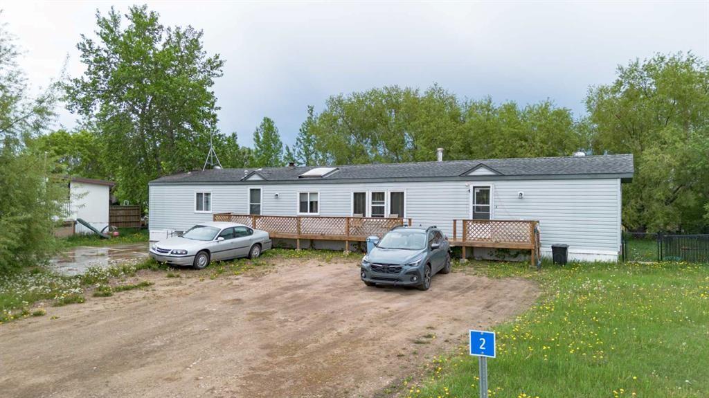 2 Elm Close, Erskine, AB - Outdoor With Exterior