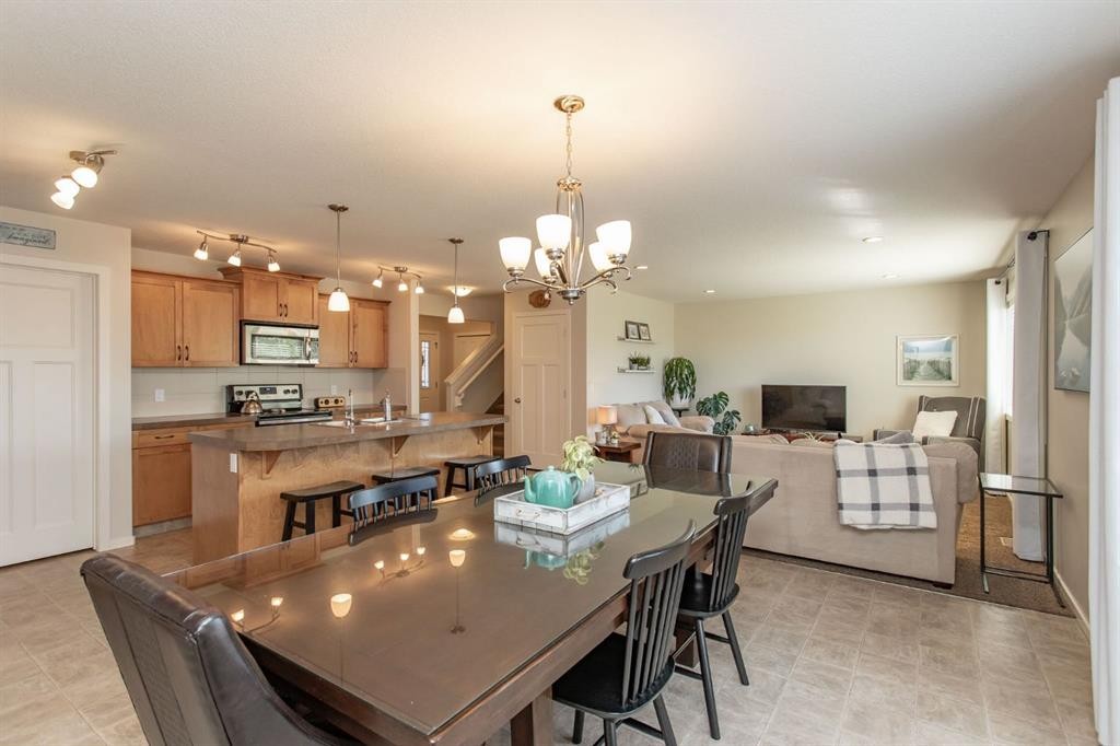 63 Bowman Circle, Sylvan Lake, AB
