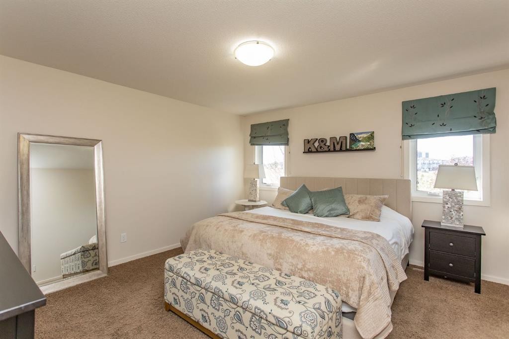 63 Bowman Circle, Sylvan Lake, AB