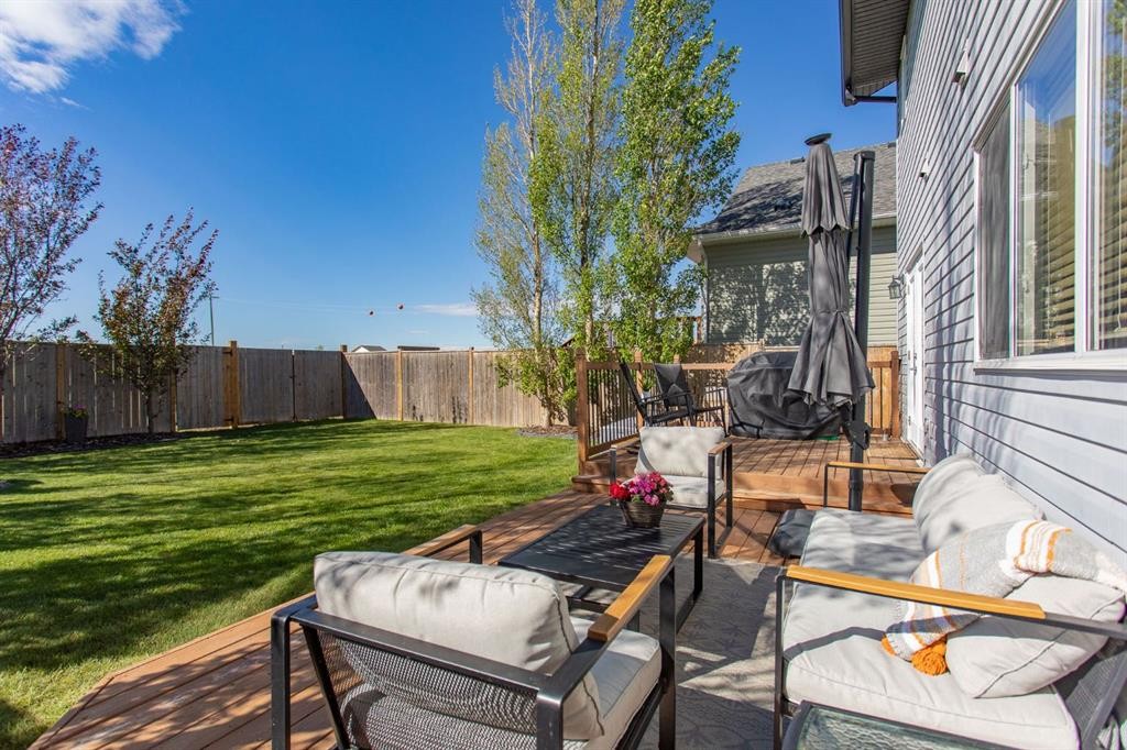 63 Bowman Circle, Sylvan Lake, AB