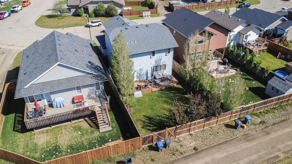 63 Bowman Circle, Sylvan Lake, AB
