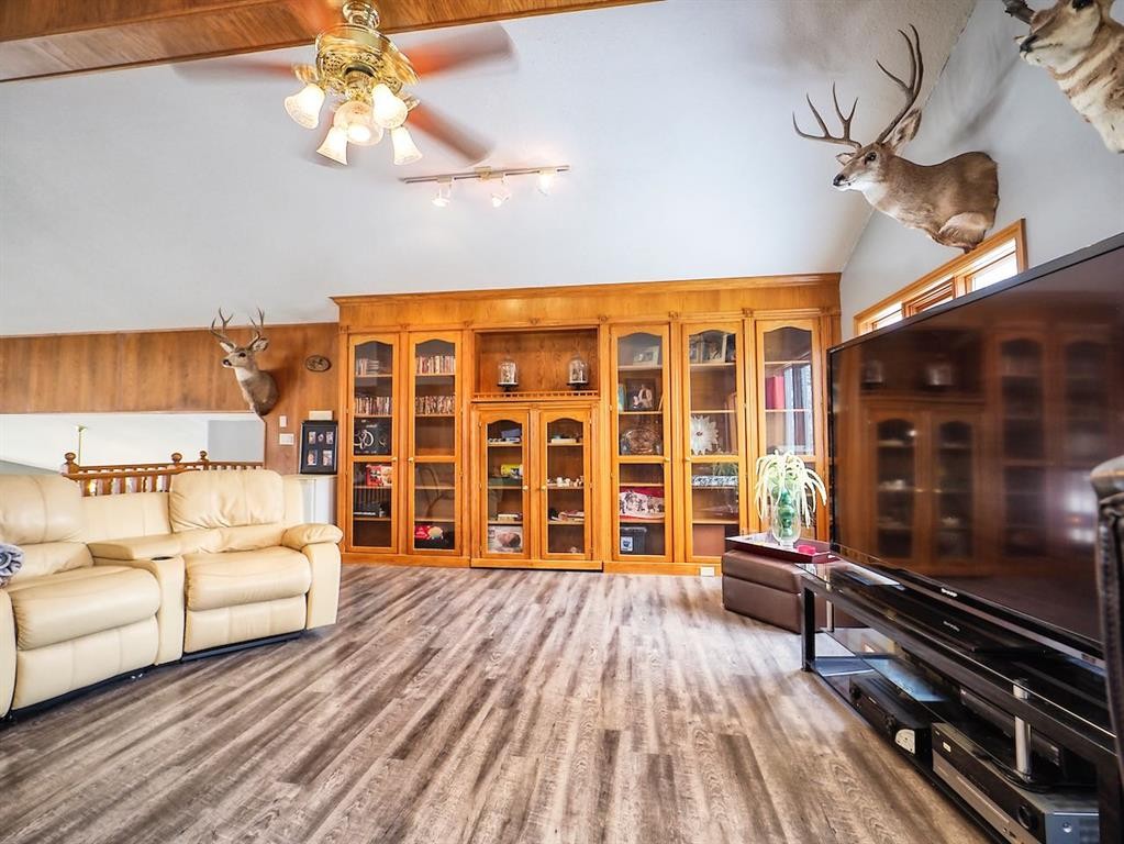 311037A Range Road 222, Rural Kneehill County, AB