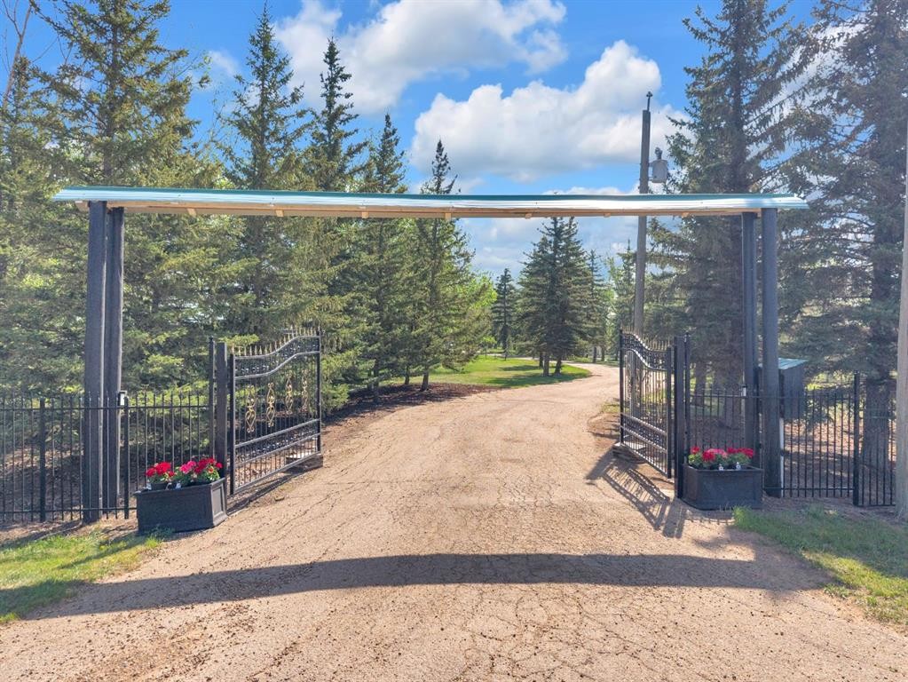 311037A Range Road 222, Rural Kneehill County, AB