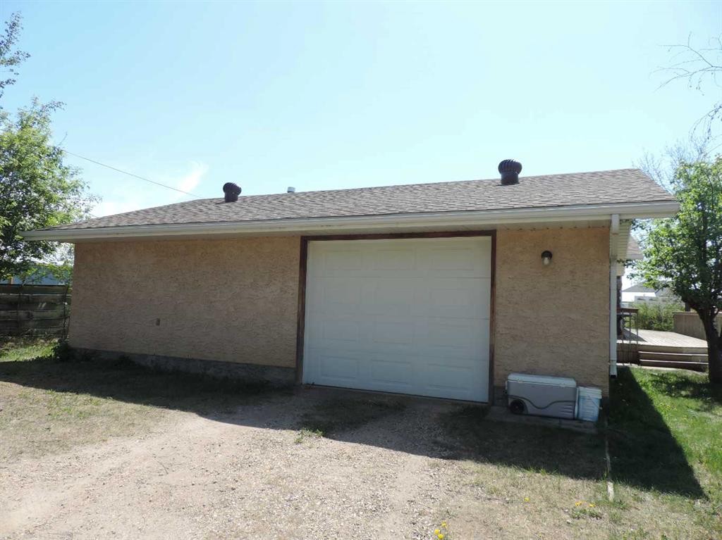 5048 51, Rimbey, AB