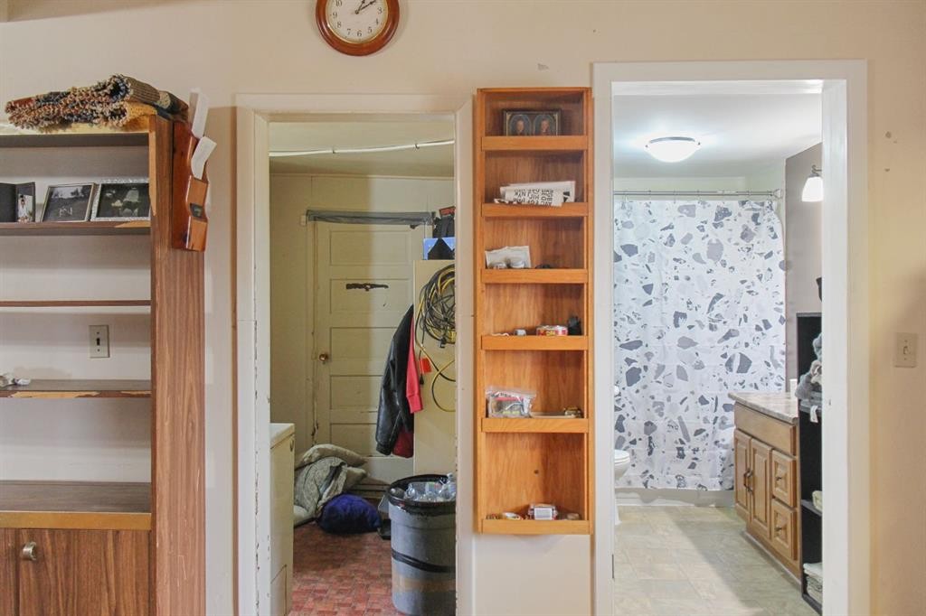 47038 Range Road 191, Rural Camrose County, AB - Indoor