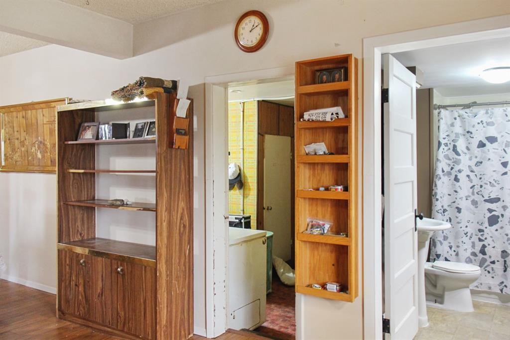 47038 Range Road 191, Rural Camrose County, AB - Indoor
