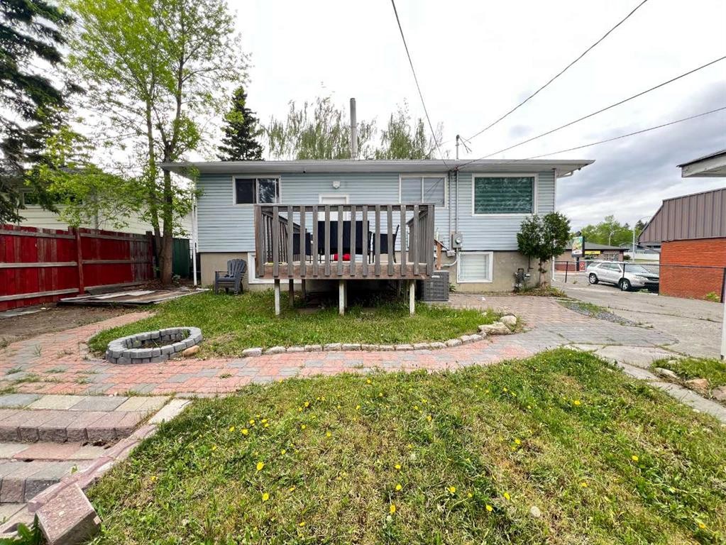 560 Northmount Drive Nw, Calgary, AB