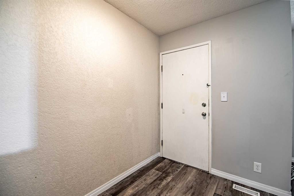 19-80 Piper Drive, Red Deer, AB