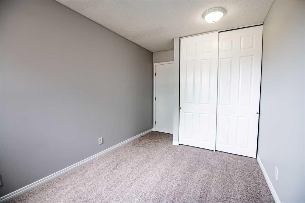 19-80 Piper Drive, Red Deer, AB