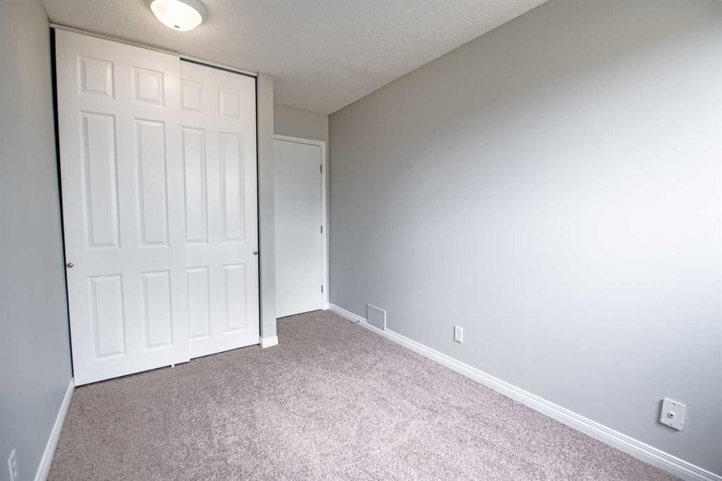 19-80 Piper Drive, Red Deer, AB