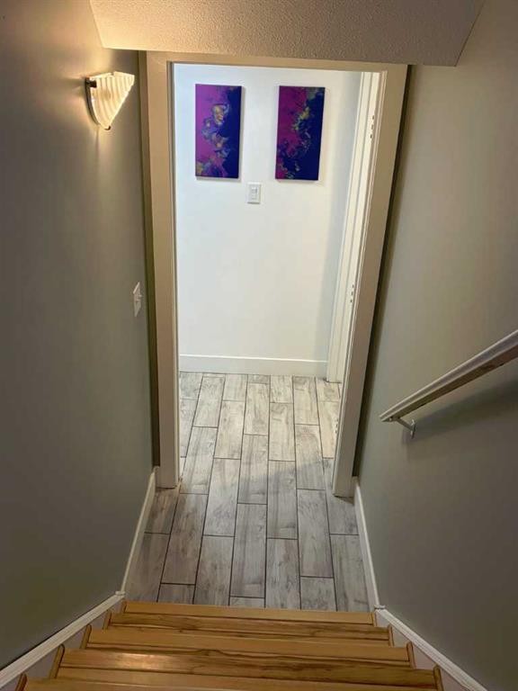 194 Webster Drive, Red Deer, AB - Indoor Photo Showing Other Room