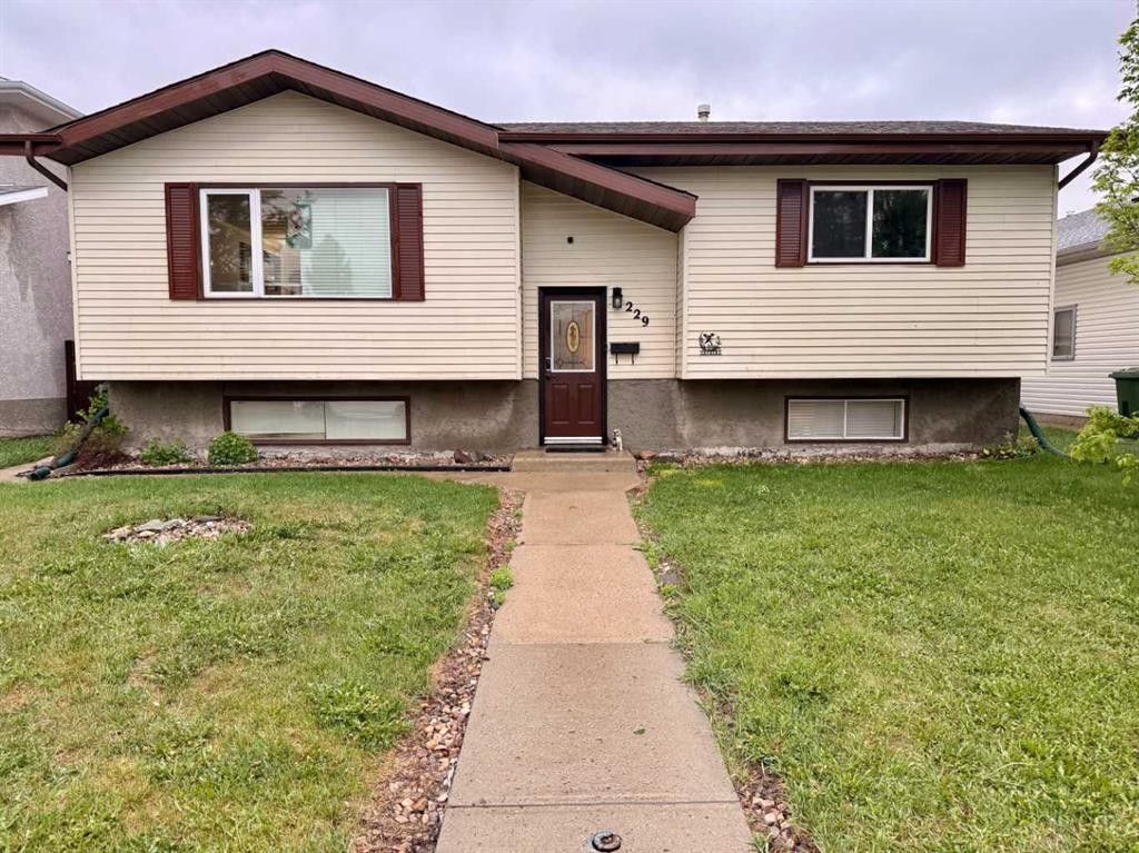 229 Parkview Dr, Wetaskiwin, AB