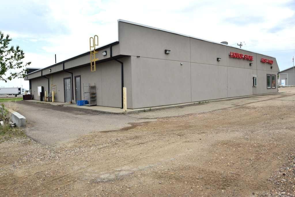 5002 51, Grassland, AB