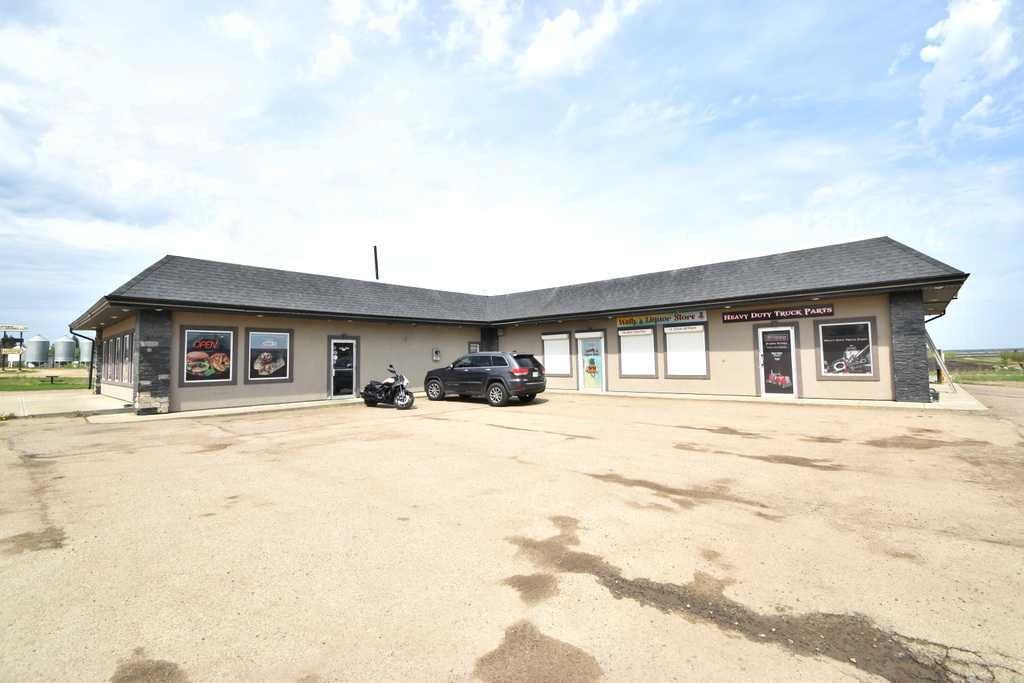 5002 51, Grassland, AB