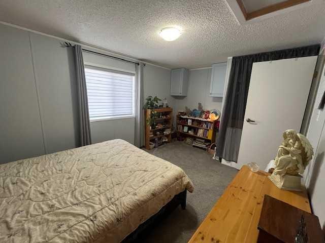 16 Main Street, Edberg, AB - Indoor Photo Showing Bedroom