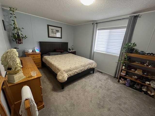 16 Main Street, Edberg, AB - Indoor Photo Showing Bedroom
