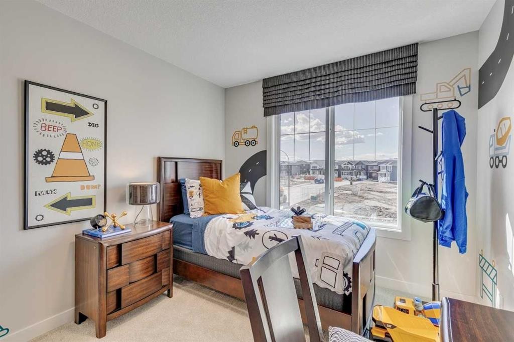34 Amblefield Common Nw, Calgary, AB - Indoor Photo Showing Bedroom