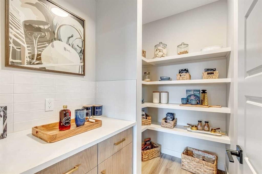 34 Amblefield Common Nw, Calgary, AB - Indoor