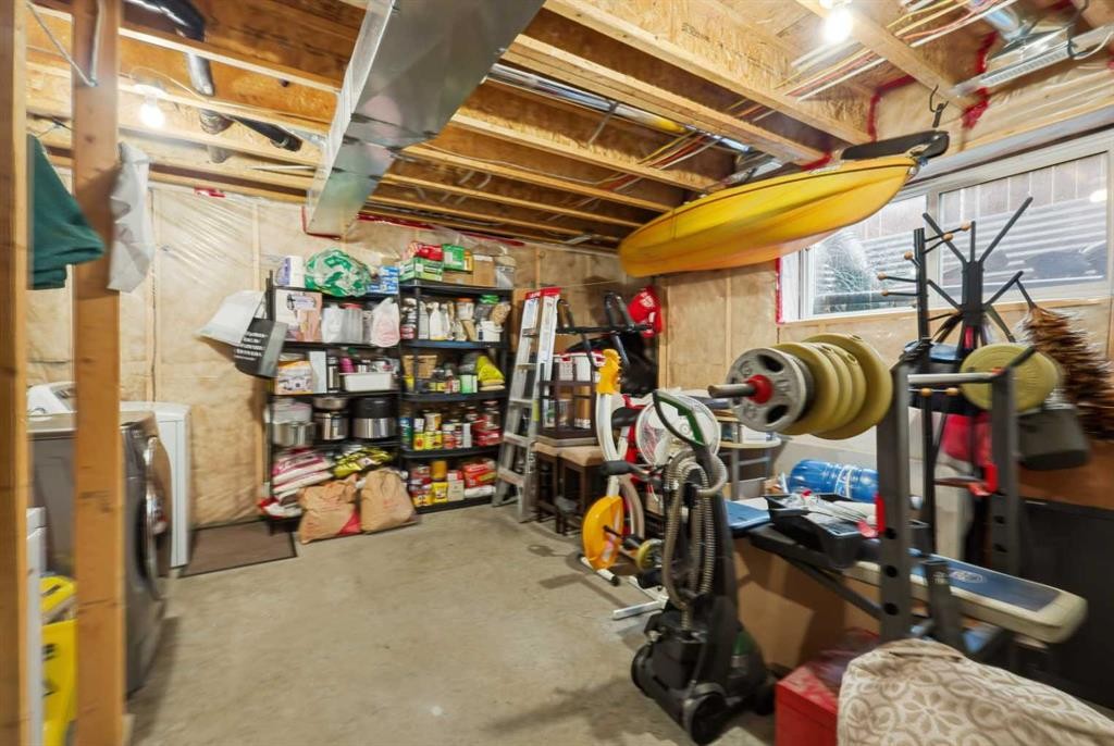 3 Greenhouse Place, Red Deer, AB