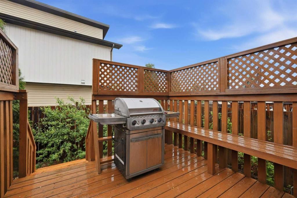 3 Greenhouse Place, Red Deer, AB