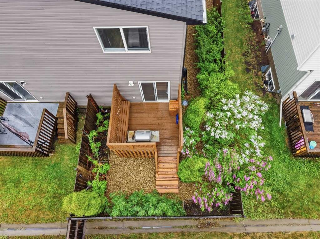 3 Greenhouse Place, Red Deer, AB