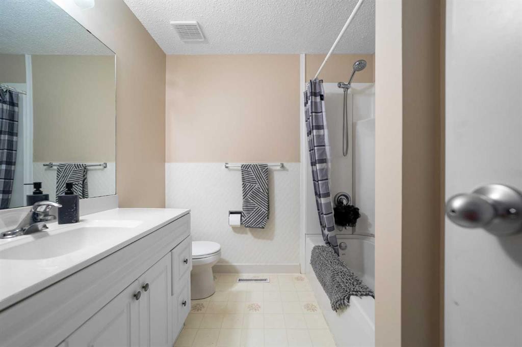 5407 48 Avenue, Killam, AB